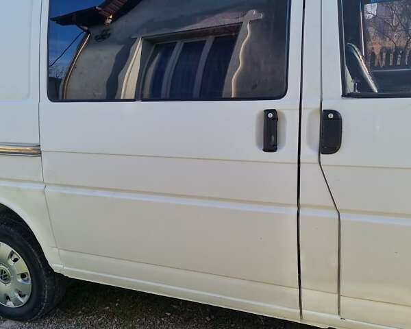 Білий Фольксваген Transporter, об'ємом двигуна 1.9 л та пробігом 524 тис. км за 5500 $, фото 6 на Automoto.ua