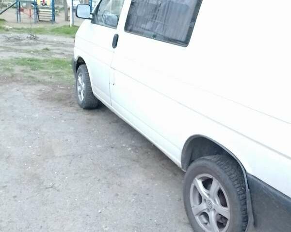Білий Фольксваген Transporter, об'ємом двигуна 1.9 л та пробігом 320 тис. км за 5950 $, фото 6 на Automoto.ua