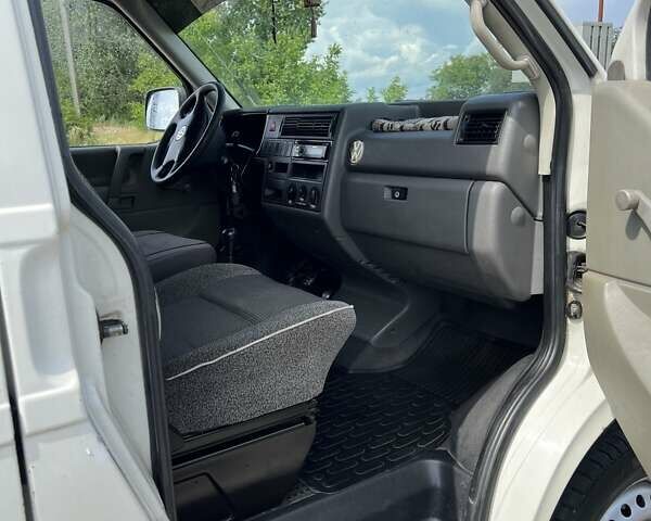 Білий Фольксваген Transporter, об'ємом двигуна 1.9 л та пробігом 540 тис. км за 5200 $, фото 21 на Automoto.ua