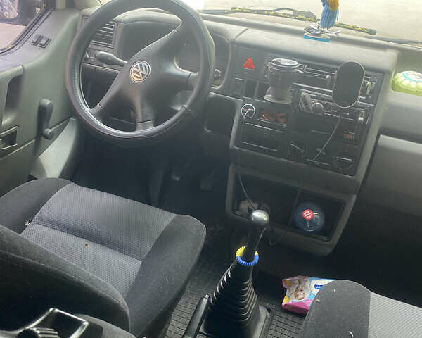 Белый Фольксваген Transporter, объемом двигателя 2.46 л и пробегом 320 тыс. км за 6500 $, фото 8 на Automoto.ua