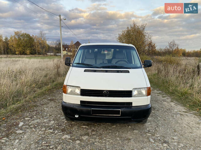 Белый Фольксваген Transporter, объемом двигателя 2.5 л и пробегом 400 тыс. км за 4950 $, фото 5 на Automoto.ua