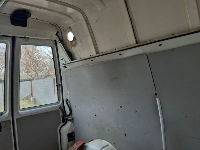 Білий Фольксваген Transporter, об'ємом двигуна 0 л та пробігом 197 тис. км за 4500 $, фото 5 на Automoto.ua