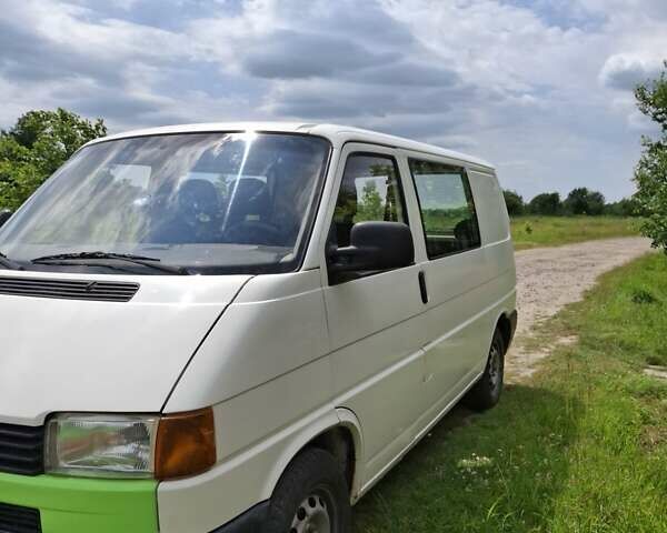 Белый Фольксваген Transporter, объемом двигателя 1.9 л и пробегом 605 тыс. км за 6000 $, фото 2 на Automoto.ua