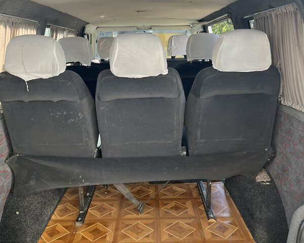Белый Фольксваген Transporter, объемом двигателя 1.9 л и пробегом 277 тыс. км за 6000 $, фото 10 на Automoto.ua