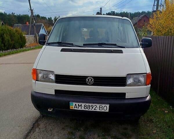 Белый Фольксваген Transporter, объемом двигателя 2.5 л и пробегом 250 тыс. км за 5300 $, фото 3 на Automoto.ua