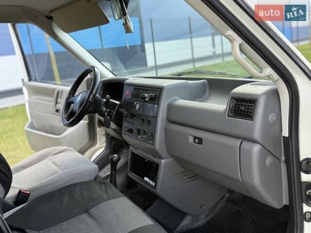 Білий Фольксваген Transporter, об'ємом двигуна 2.46 л та пробігом 592 тис. км за 5555 $, фото 40 на Automoto.ua