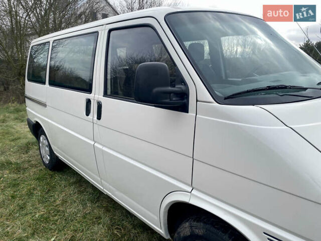Білий Фольксваген Transporter, об'ємом двигуна 2.5 л та пробігом 278 тис. км за 5999 $, фото 2 на Automoto.ua