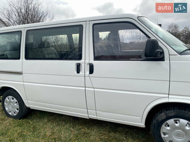 Білий Фольксваген Transporter, об'ємом двигуна 2.5 л та пробігом 278 тис. км за 5999 $, фото 5 на Automoto.ua