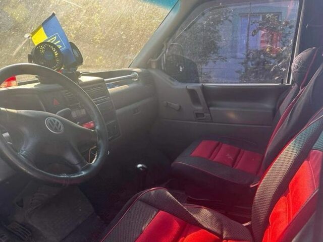 Белый Фольксваген Transporter, объемом двигателя 1.9 л и пробегом 400 тыс. км за 4600 $, фото 4 на Automoto.ua