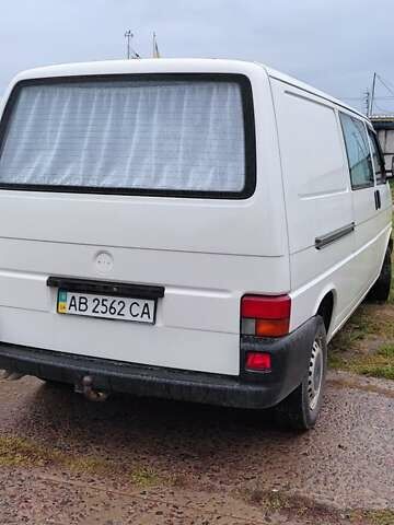 Білий Фольксваген Transporter, об'ємом двигуна 1.9 л та пробігом 306 тис. км за 6000 $, фото 7 на Automoto.ua