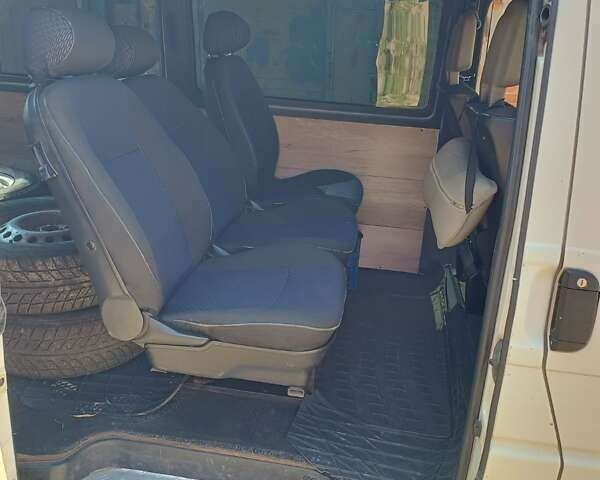 Білий Фольксваген Transporter, об'ємом двигуна 1.9 л та пробігом 397 тис. км за 6000 $, фото 3 на Automoto.ua