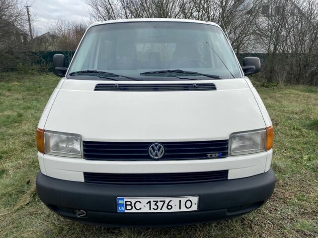 Білий Фольксваген Transporter, об'ємом двигуна 2.5 л та пробігом 278 тис. км за 5999 $, фото 15 на Automoto.ua
