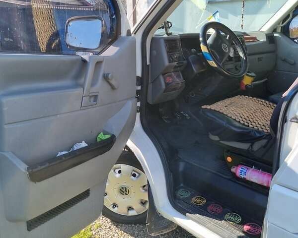 Білий Фольксваген Transporter, об'ємом двигуна 1.9 л та пробігом 524 тис. км за 5500 $, фото 11 на Automoto.ua