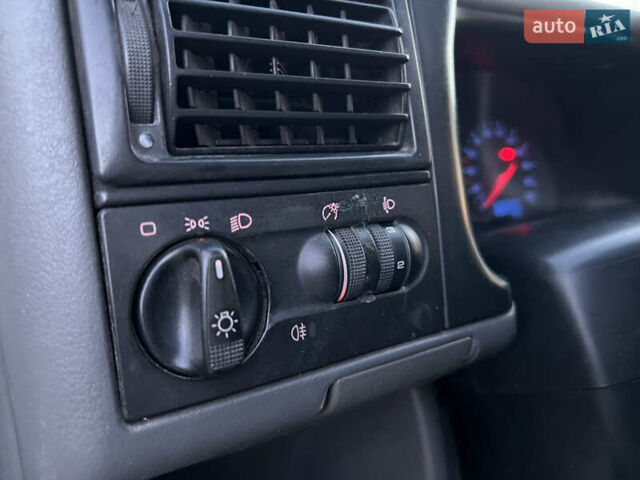 Білий Фольксваген Transporter, об'ємом двигуна 2.46 л та пробігом 434 тис. км за 7300 $, фото 14 на Automoto.ua