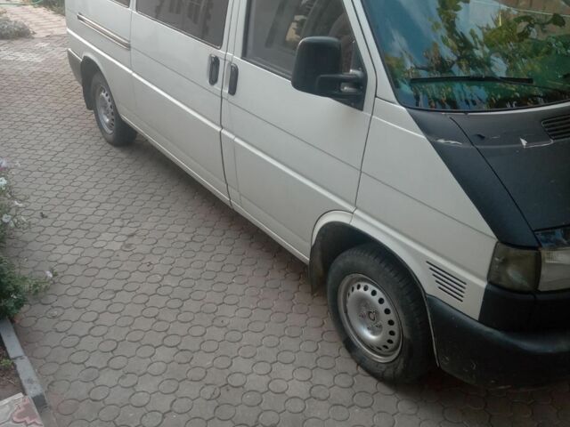 Білий Фольксваген Transporter, об'ємом двигуна 0 л та пробігом 360 тис. км за 5000 $, фото 1 на Automoto.ua