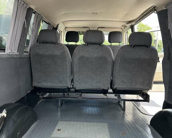 Білий Фольксваген Transporter, об'ємом двигуна 1.9 л та пробігом 540 тис. км за 5200 $, фото 15 на Automoto.ua