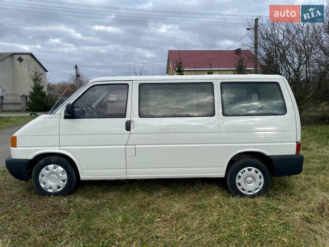 Білий Фольксваген Transporter, об'ємом двигуна 2.5 л та пробігом 278 тис. км за 5999 $, фото 22 на Automoto.ua