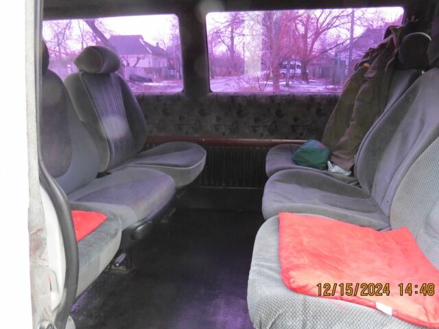 Білий Фольксваген Transporter, об'ємом двигуна 2.5 л та пробігом 430 тис. км за 6500 $, фото 10 на Automoto.ua