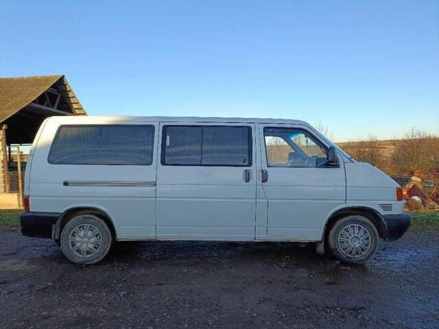 Белый Фольксваген Transporter, объемом двигателя 1.9 л и пробегом 380 тыс. км за 3800 $, фото 6 на Automoto.ua