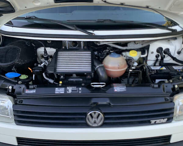 Белый Фольксваген Transporter, объемом двигателя 2.5 л и пробегом 400 тыс. км за 6700 $, фото 26 на Automoto.ua