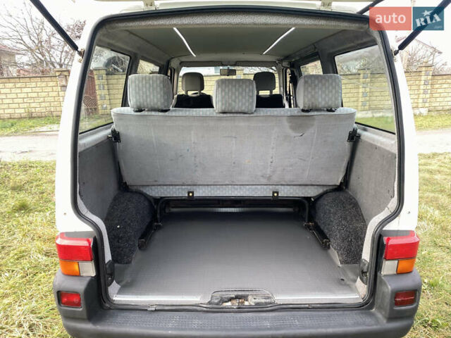 Білий Фольксваген Transporter, об'ємом двигуна 2.5 л та пробігом 278 тис. км за 5999 $, фото 72 на Automoto.ua