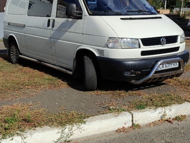 Белый Фольксваген Transporter, объемом двигателя 2.5 л и пробегом 428 тыс. км за 8709 $, фото 2 на Automoto.ua
