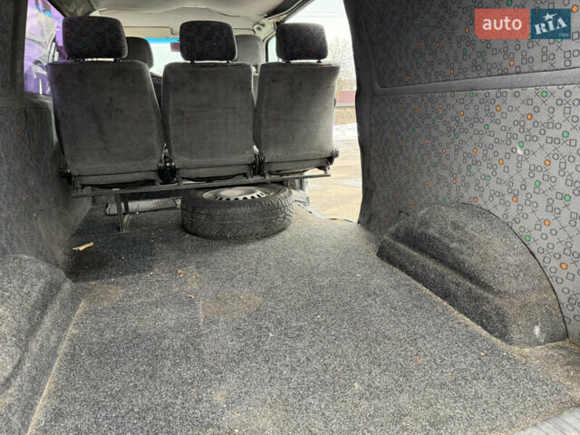 Белый Фольксваген Transporter, объемом двигателя 2.46 л и пробегом 498 тыс. км за 3999 $, фото 18 на Automoto.ua