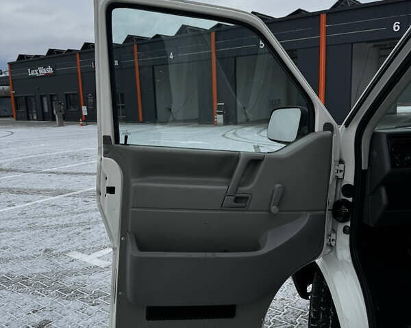 Белый Фольксваген Transporter, объемом двигателя 2.46 л и пробегом 338 тыс. км за 7300 $, фото 41 на Automoto.ua