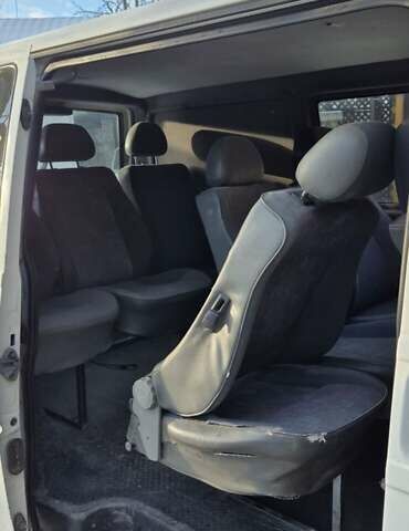 Белый Фольксваген Transporter, объемом двигателя 2.4 л и пробегом 425 тыс. км за 5500 $, фото 5 на Automoto.ua