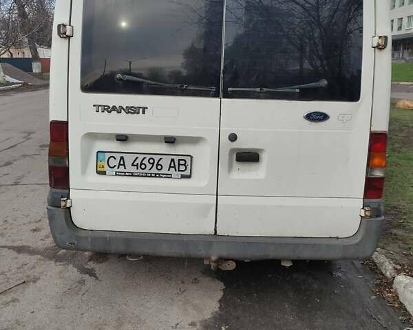 Белый Фольксваген Transporter, объемом двигателя 2 л и пробегом 347 тыс. км за 4500 $, фото 2 на Automoto.ua