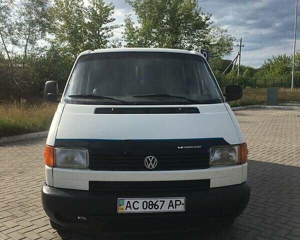 Белый Фольксваген Transporter, объемом двигателя 1.9 л и пробегом 290 тыс. км за 4999 $, фото 1 на Automoto.ua