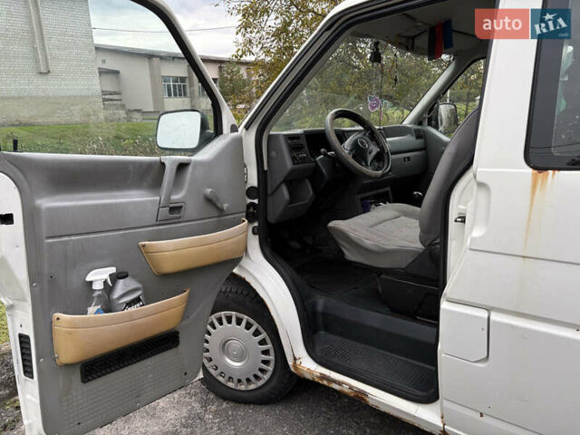 Белый Фольксваген Transporter, объемом двигателя 2.46 л и пробегом 338 тыс. км за 4200 $, фото 16 на Automoto.ua