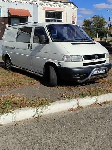 Белый Фольксваген Transporter, объемом двигателя 2.5 л и пробегом 428 тыс. км за 8709 $, фото 1 на Automoto.ua