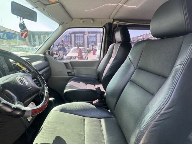 Білий Фольксваген Transporter, об'ємом двигуна 2.5 л та пробігом 460 тис. км за 7800 $, фото 4 на Automoto.ua