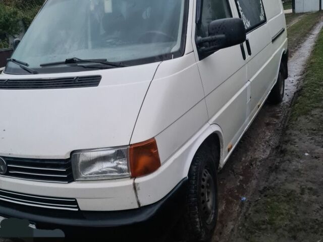 Белый Фольксваген Transporter, объемом двигателя 0 л и пробегом 541 тыс. км за 5500 $, фото 1 на Automoto.ua