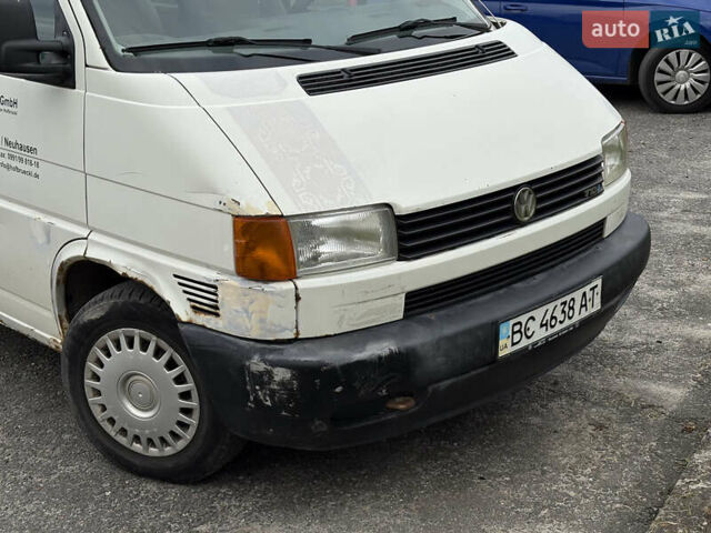 Белый Фольксваген Transporter, объемом двигателя 2.46 л и пробегом 338 тыс. км за 4200 $, фото 2 на Automoto.ua