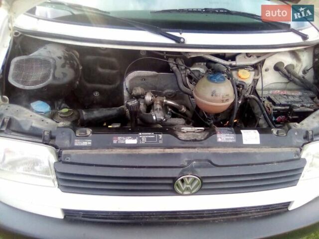 Білий Фольксваген Transporter, об'ємом двигуна 1.9 л та пробігом 285 тис. км за 6700 $, фото 4 на Automoto.ua