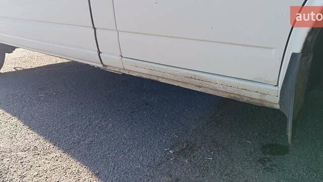 Белый Фольксваген Transporter, объемом двигателя 1.9 л и пробегом 414 тыс. км за 6400 $, фото 13 на Automoto.ua