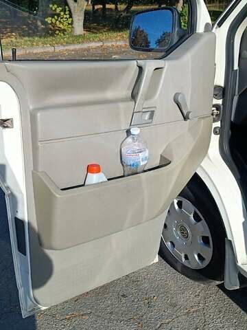 Белый Фольксваген Transporter, объемом двигателя 1.9 л и пробегом 414 тыс. км за 6400 $, фото 8 на Automoto.ua