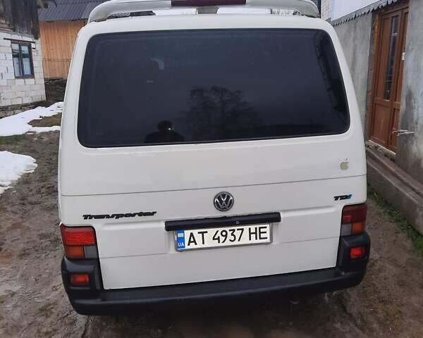 Белый Фольксваген Transporter, объемом двигателя 2.5 л и пробегом 495 тыс. км за 6300 $, фото 3 на Automoto.ua