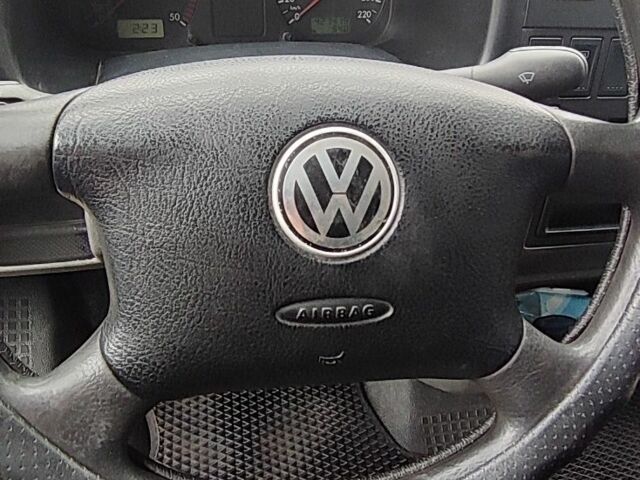 Белый Фольксваген Transporter, объемом двигателя 2.5 л и пробегом 428 тыс. км за 8709 $, фото 7 на Automoto.ua