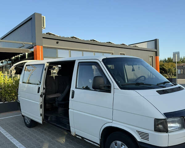 Білий Фольксваген Transporter, об'ємом двигуна 2.46 л та пробігом 416 тис. км за 7500 $, фото 2 на Automoto.ua