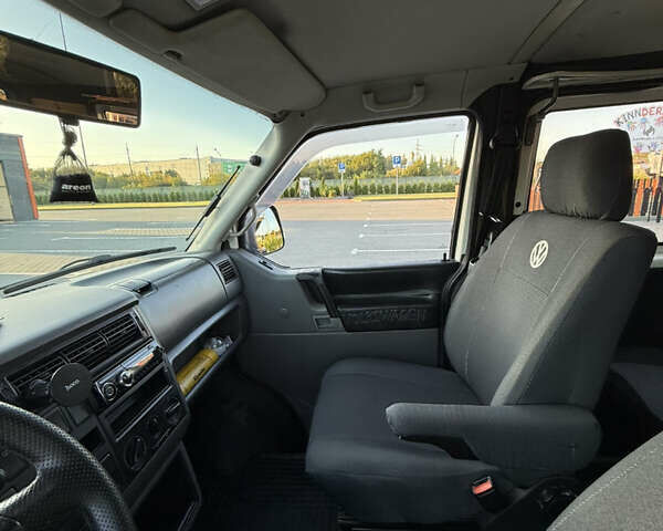 Білий Фольксваген Transporter, об'ємом двигуна 2.46 л та пробігом 416 тис. км за 7500 $, фото 15 на Automoto.ua
