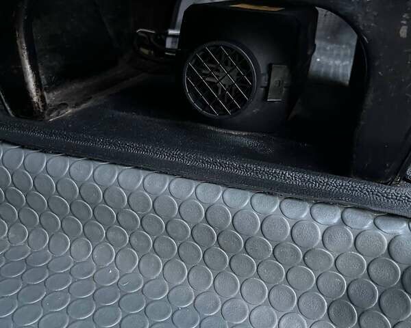 Белый Фольксваген Transporter, объемом двигателя 2.5 л и пробегом 368 тыс. км за 6299 $, фото 21 на Automoto.ua