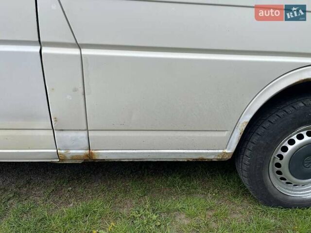 Білий Фольксваген Transporter, об'ємом двигуна 1.9 л та пробігом 180 тис. км за 5500 $, фото 27 на Automoto.ua