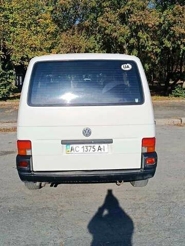 Белый Фольксваген Transporter, объемом двигателя 1.9 л и пробегом 414 тыс. км за 6400 $, фото 2 на Automoto.ua