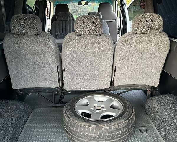 Белый Фольксваген Transporter, объемом двигателя 2.5 л и пробегом 368 тыс. км за 6299 $, фото 15 на Automoto.ua