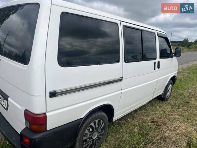 Белый Фольксваген Transporter, объемом двигателя 2.5 л и пробегом 649 тыс. км за 6350 $, фото 3 на Automoto.ua