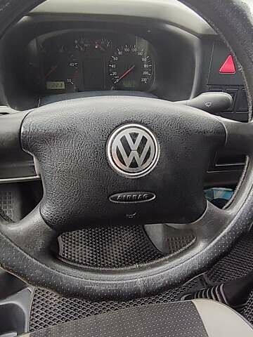 Белый Фольксваген Transporter, объемом двигателя 2.5 л и пробегом 428 тыс. км за 8709 $, фото 6 на Automoto.ua