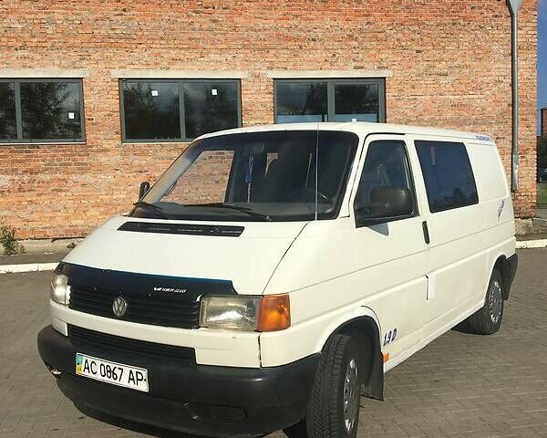 Белый Фольксваген Transporter, объемом двигателя 1.9 л и пробегом 290 тыс. км за 4999 $, фото 3 на Automoto.ua